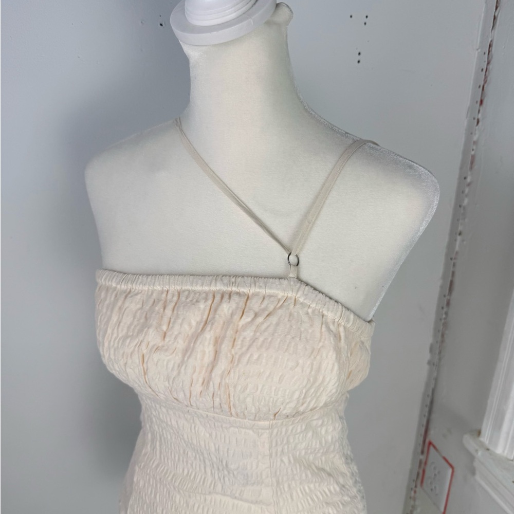NWT OUT FROM UNDER BODYSUIT - Picture 3 of 6